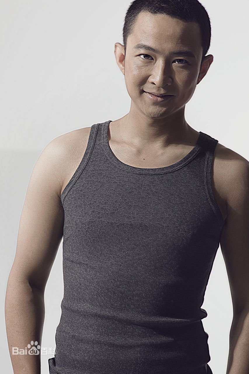 李盟最新个人壁纸