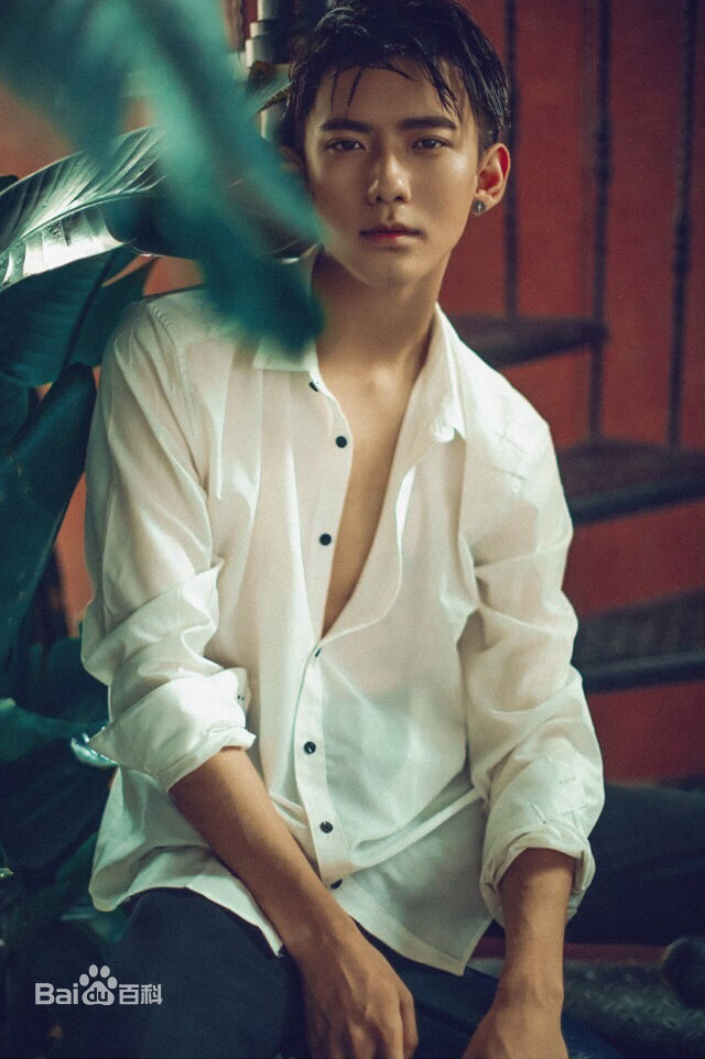 赵顺然最新杂志图集