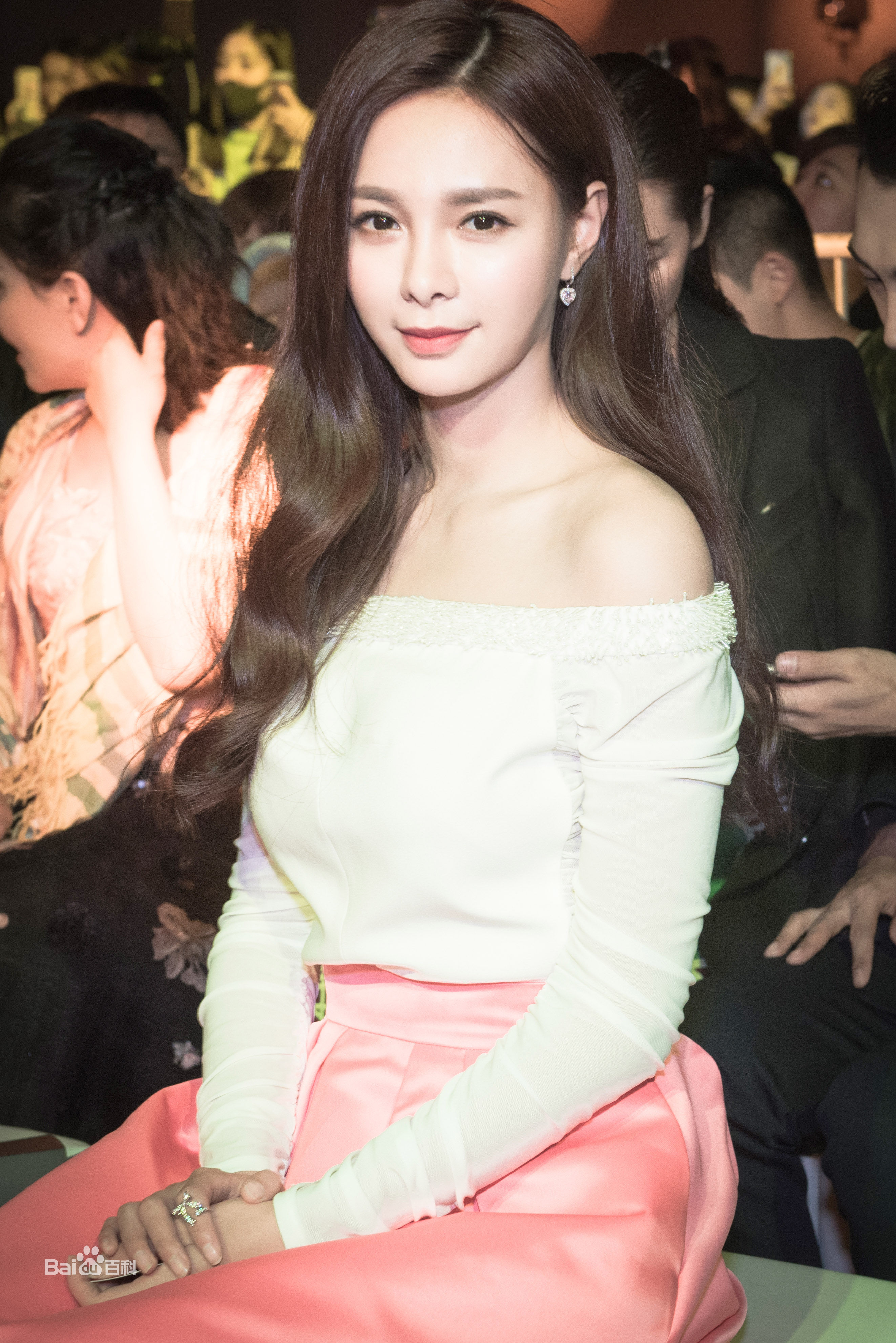 沈梦辰(Shen Mengchen)网易时尚跨界盛典生活照