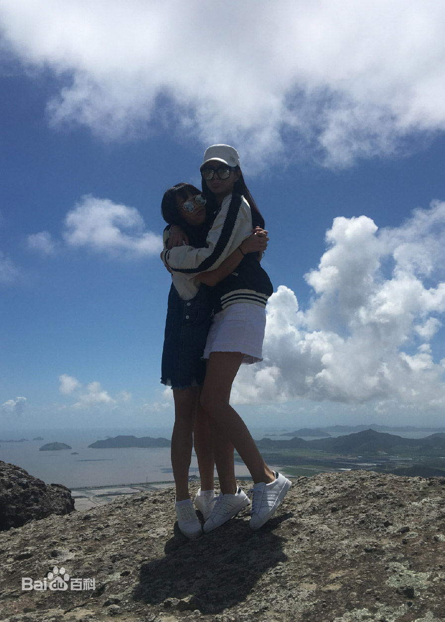 沈梦辰(Shen Mengchen)旅行照性感图片壁纸