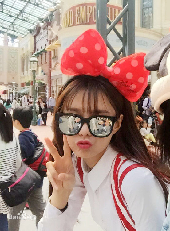 沈梦辰(Shen Mengchen)旅行照性感图片壁纸