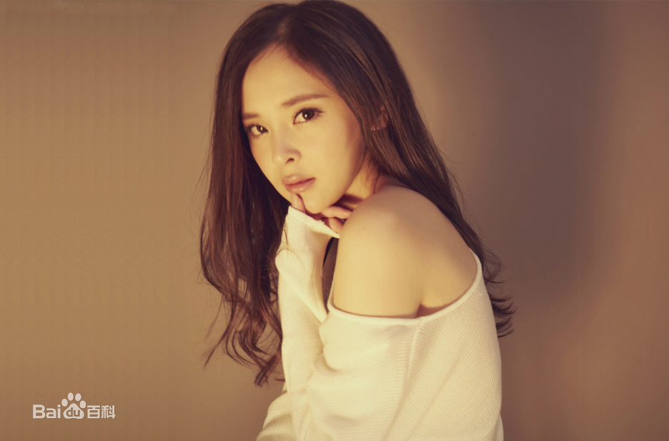 卢蒽洁前后照片