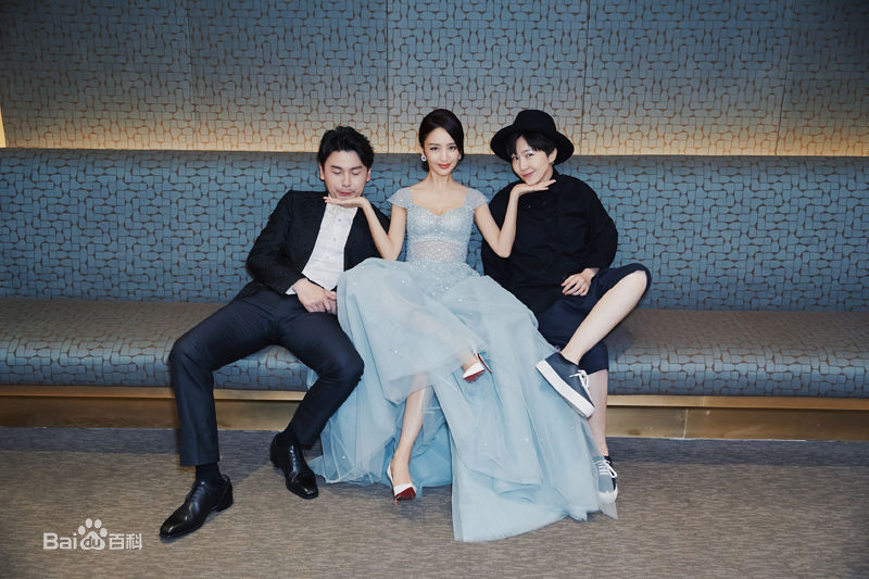 苏伦工作照图册