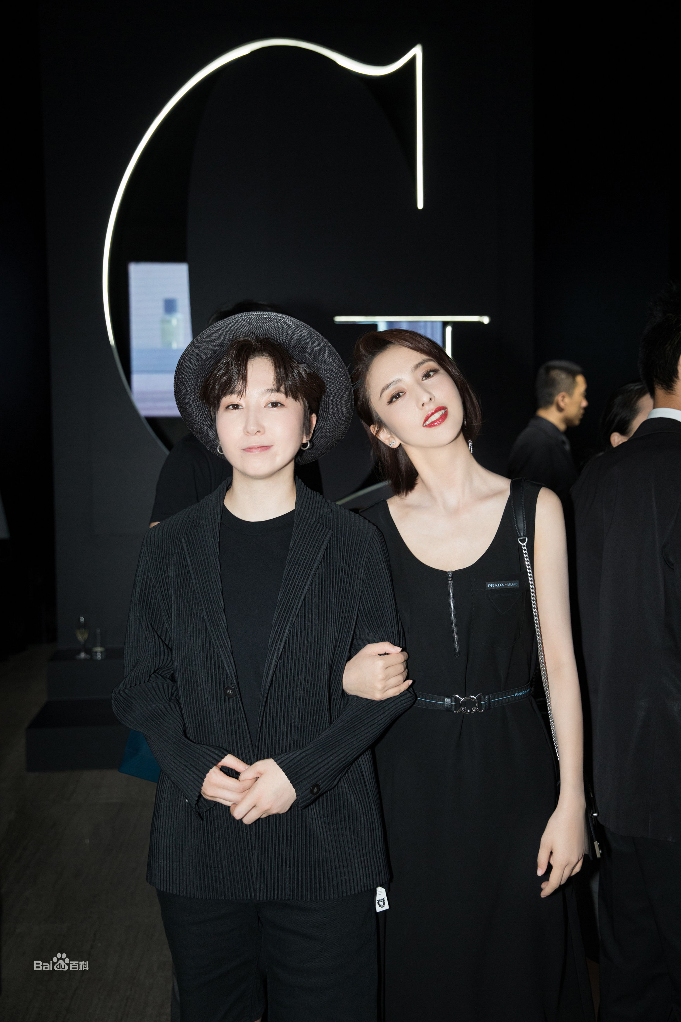 苏伦工作照图册