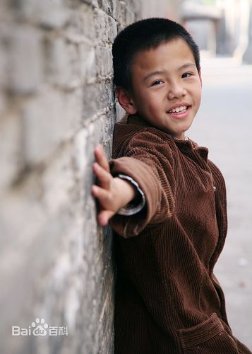 小叮咚演员素颜照相册