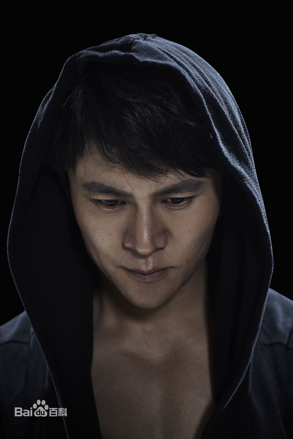 高清谷尚蔚图片