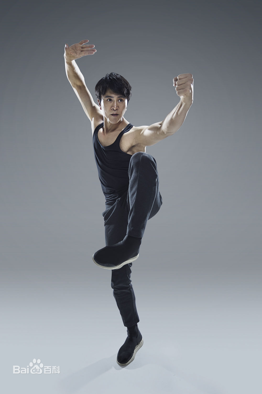 高清谷尚蔚图片