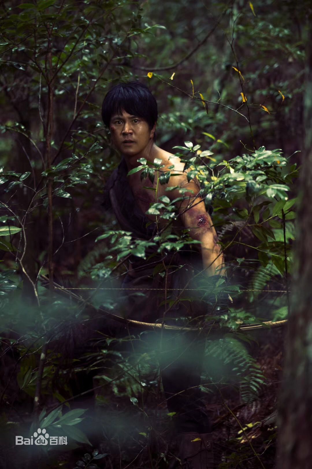 最新谷尚蔚在《十三猎杀》高浪中的壁纸