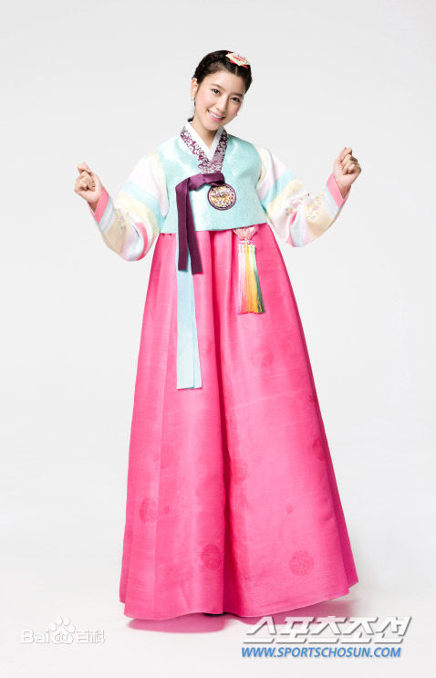 崔允素(Choi Yoon So)《武士白东秀》剧照