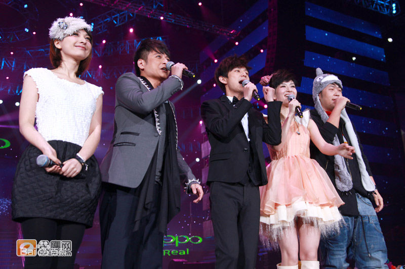 最全快乐家族(Happy Family)壁纸