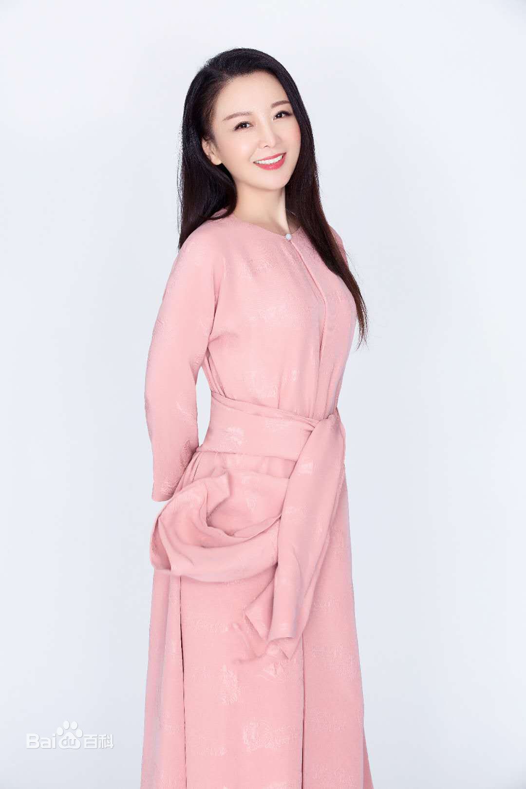 李文文国学前后照片