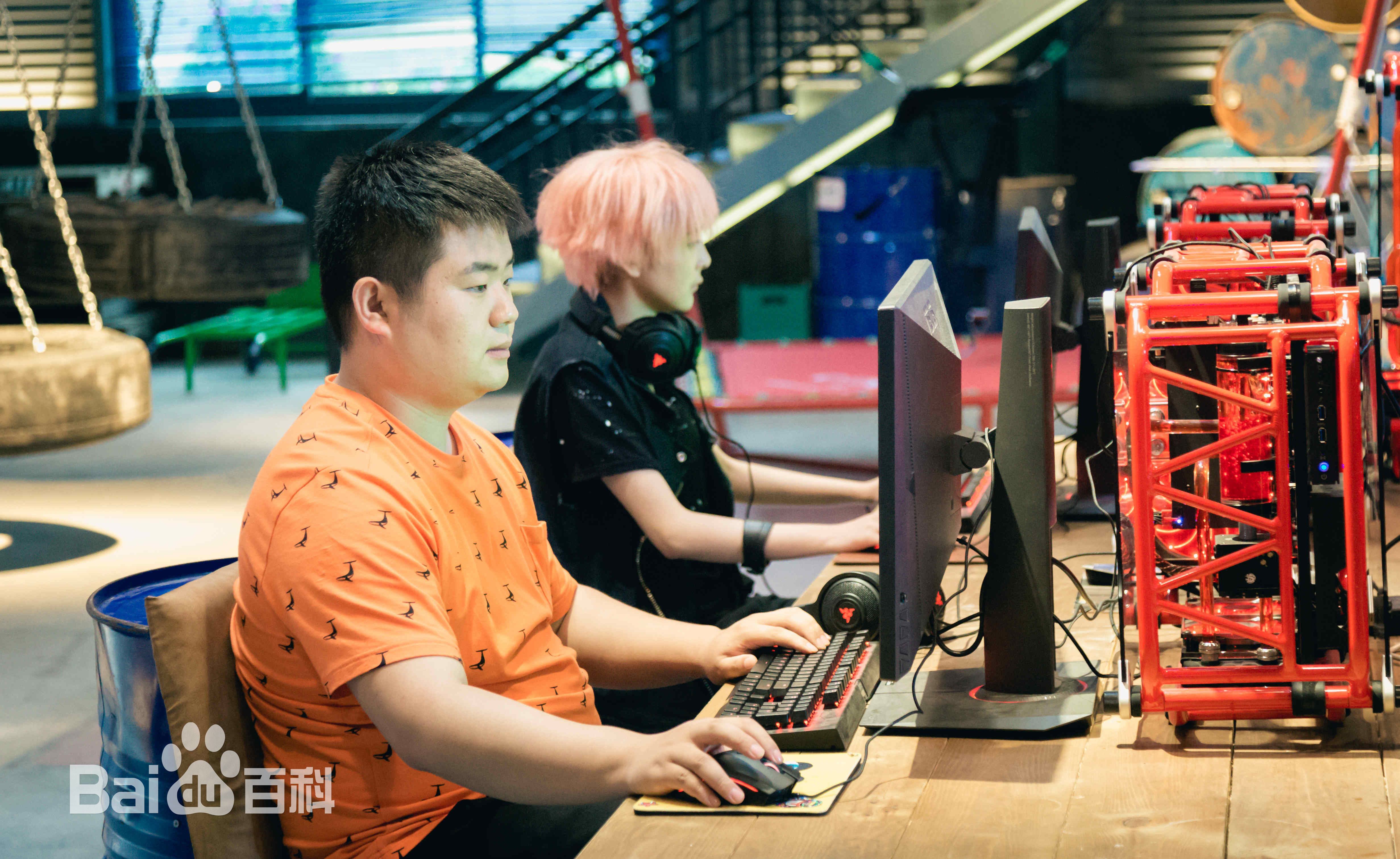 柏智杰《垫底联盟 》剧照