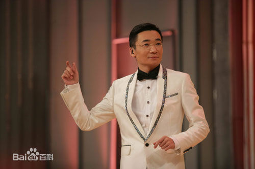 高博主持人生活照