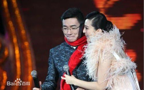 高博主持人生活照