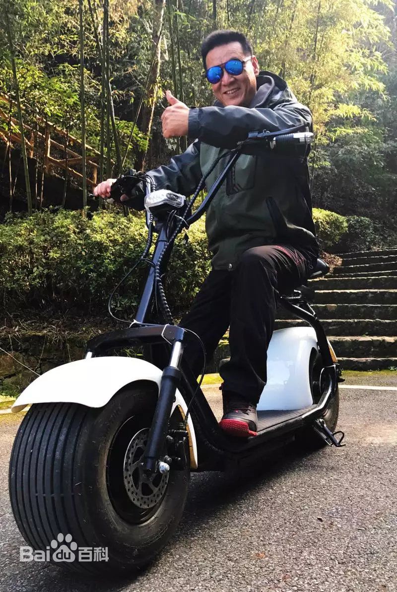 杨哲生活照图册