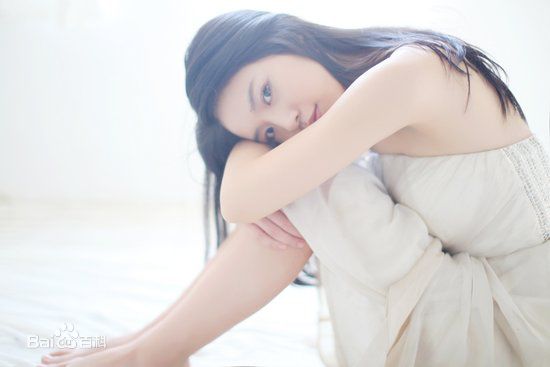 黄英(Huang Ying)灿烂的行走性感图片图集