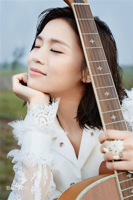 黄英(Huang Ying)最优质《不如温柔的唱吧》相册