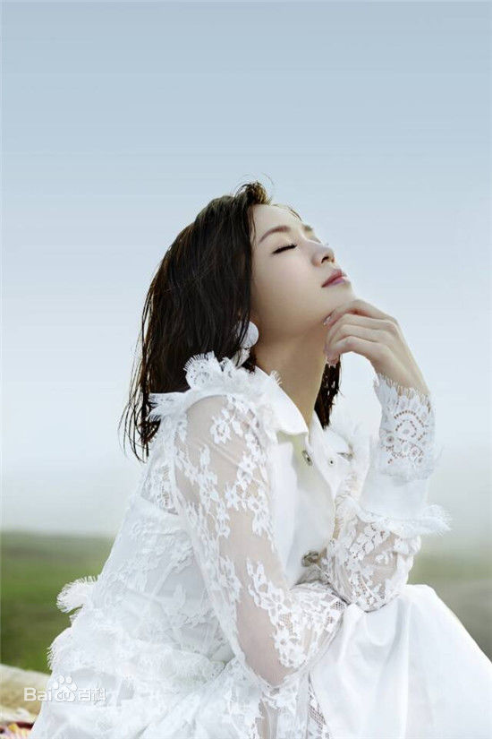 黄英(Huang Ying)最优质《不如温柔的唱吧》相册