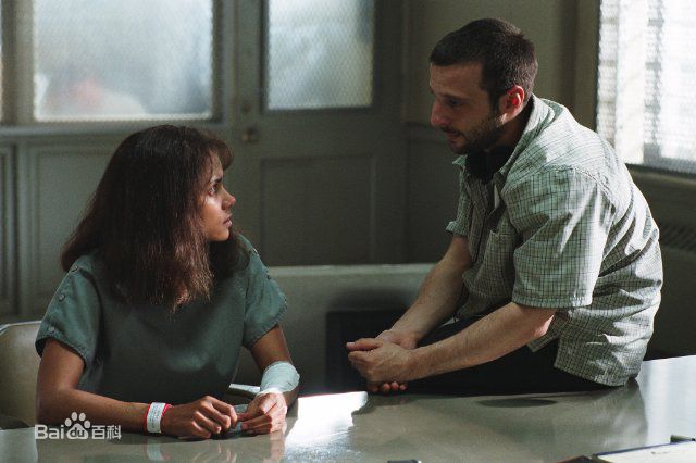 马修·卡索维茨(Mathieu Kassovitz)马修的电影最新剧照