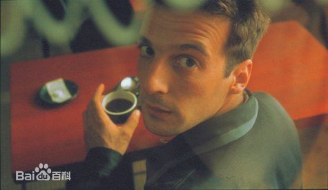 马修·卡索维茨(Mathieu Kassovitz)马修的电影最新剧照