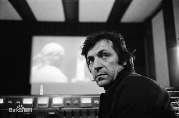 科斯塔·加夫拉斯(Costa-Gavras)个人工作照图册