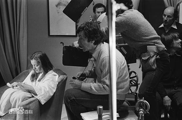 科斯塔·加夫拉斯(Costa-Gavras)个人工作照图册