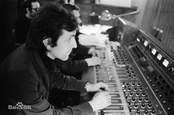 科斯塔·加夫拉斯(Costa-Gavras)个人工作照图册