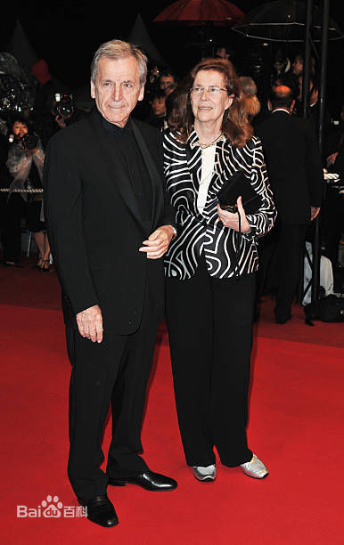 科斯塔·加夫拉斯(Costa-Gavras)个人生活照前后照片