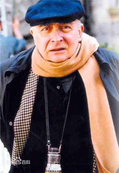 克劳德·夏布洛尔(Claude Chabrol)前后照片