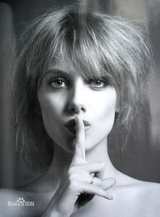 精选梅拉尼·罗兰(Mélanie Laurent)精彩图册