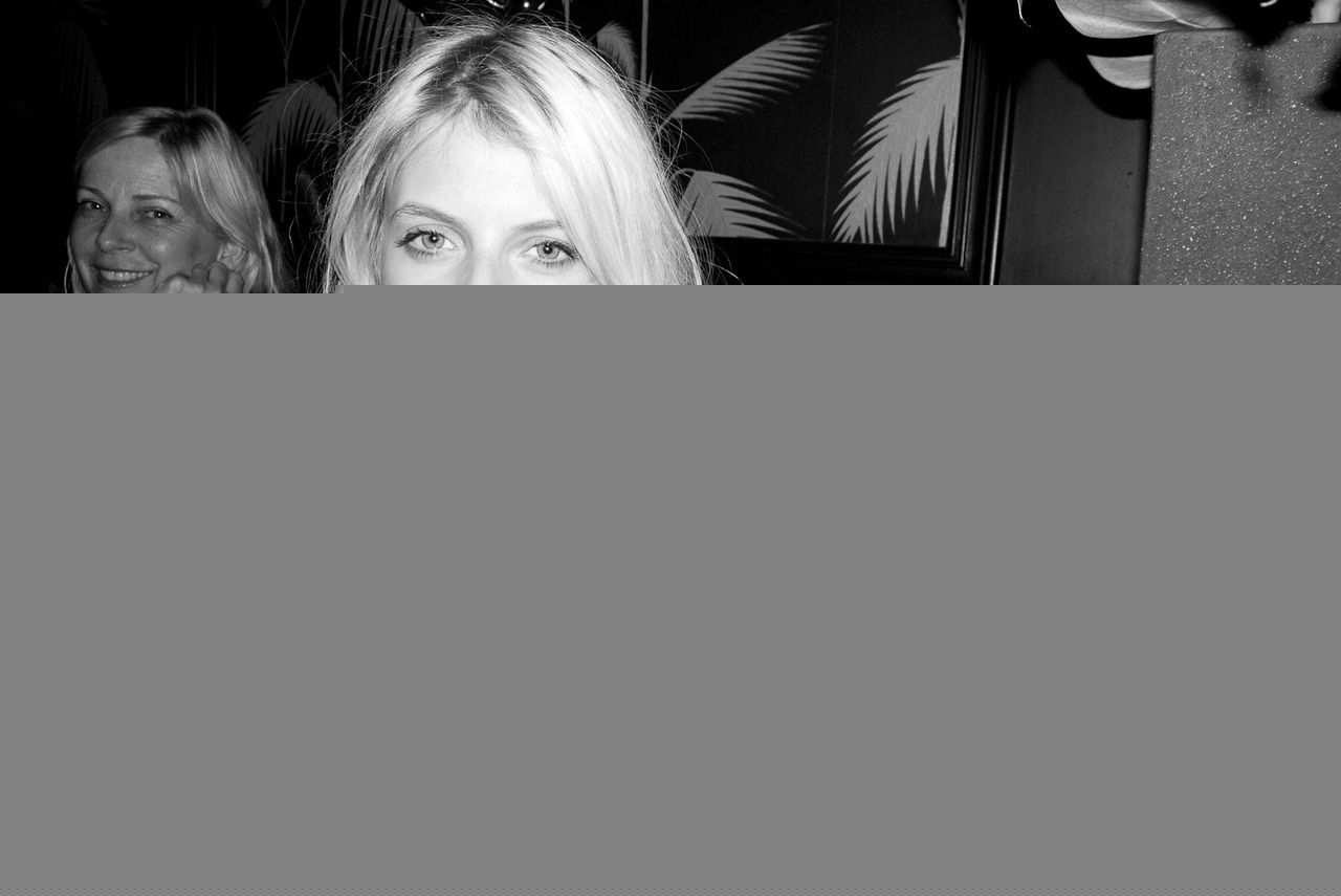 精选梅拉尼·罗兰(Mélanie Laurent)精彩图册