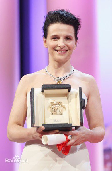 朱丽叶·比诺什获奖图集图片图册