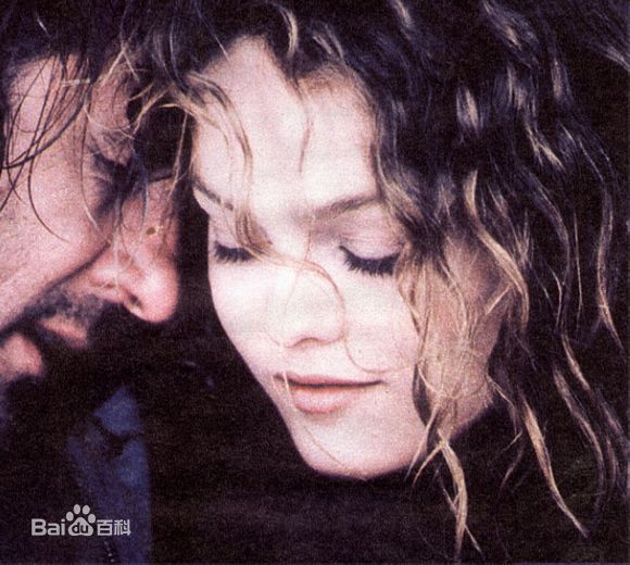 凡妮莎·帕拉迪斯(Vanessa Paradis)凡妮莎·帕拉迪丝 电影剧照