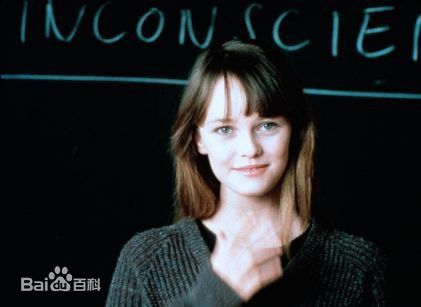凡妮莎·帕拉迪斯(Vanessa Paradis)凡妮莎·帕拉迪丝 电影剧照