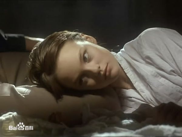 凡妮莎·帕拉迪斯(Vanessa Paradis)凡妮莎·帕拉迪丝 电影剧照