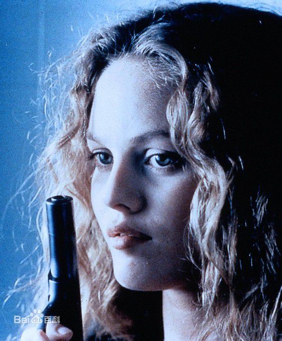 凡妮莎·帕拉迪斯(Vanessa Paradis)凡妮莎·帕拉迪丝 电影剧照