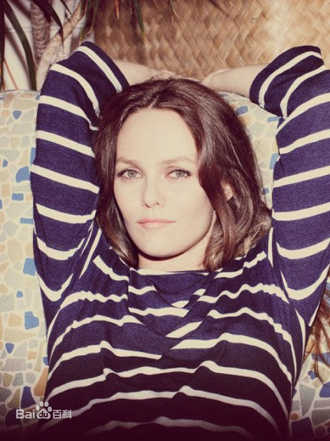 凡妮莎·帕拉迪斯(Vanessa Paradis)最全凡妮莎·帕拉迪丝 壁纸