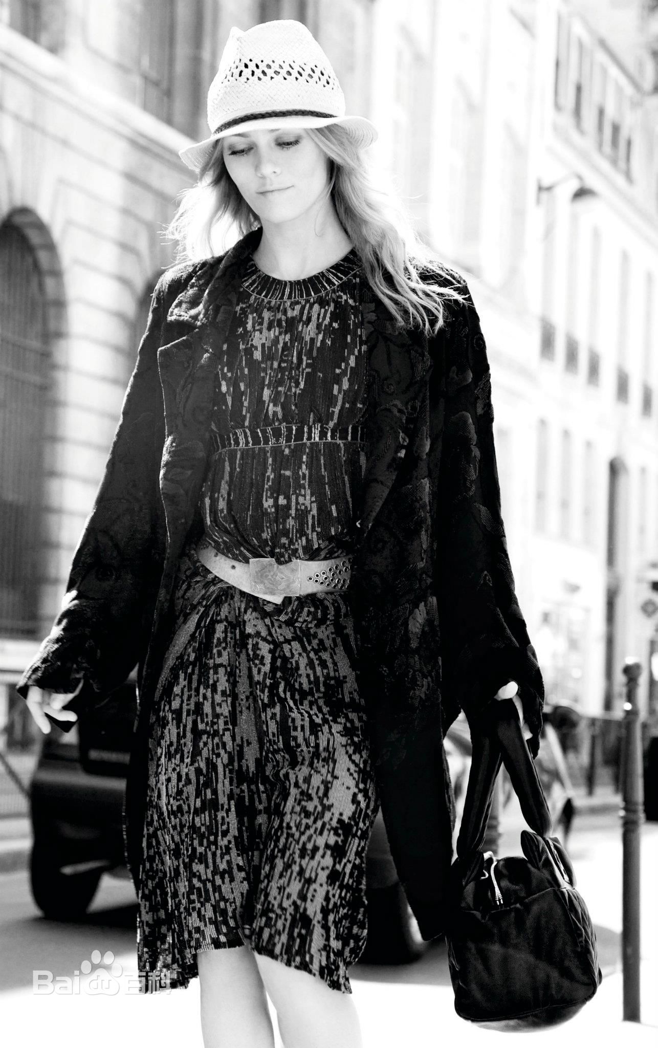 精选凡妮莎·帕拉迪斯(Vanessa Paradis)凡妮莎·帕拉迪丝精彩图册