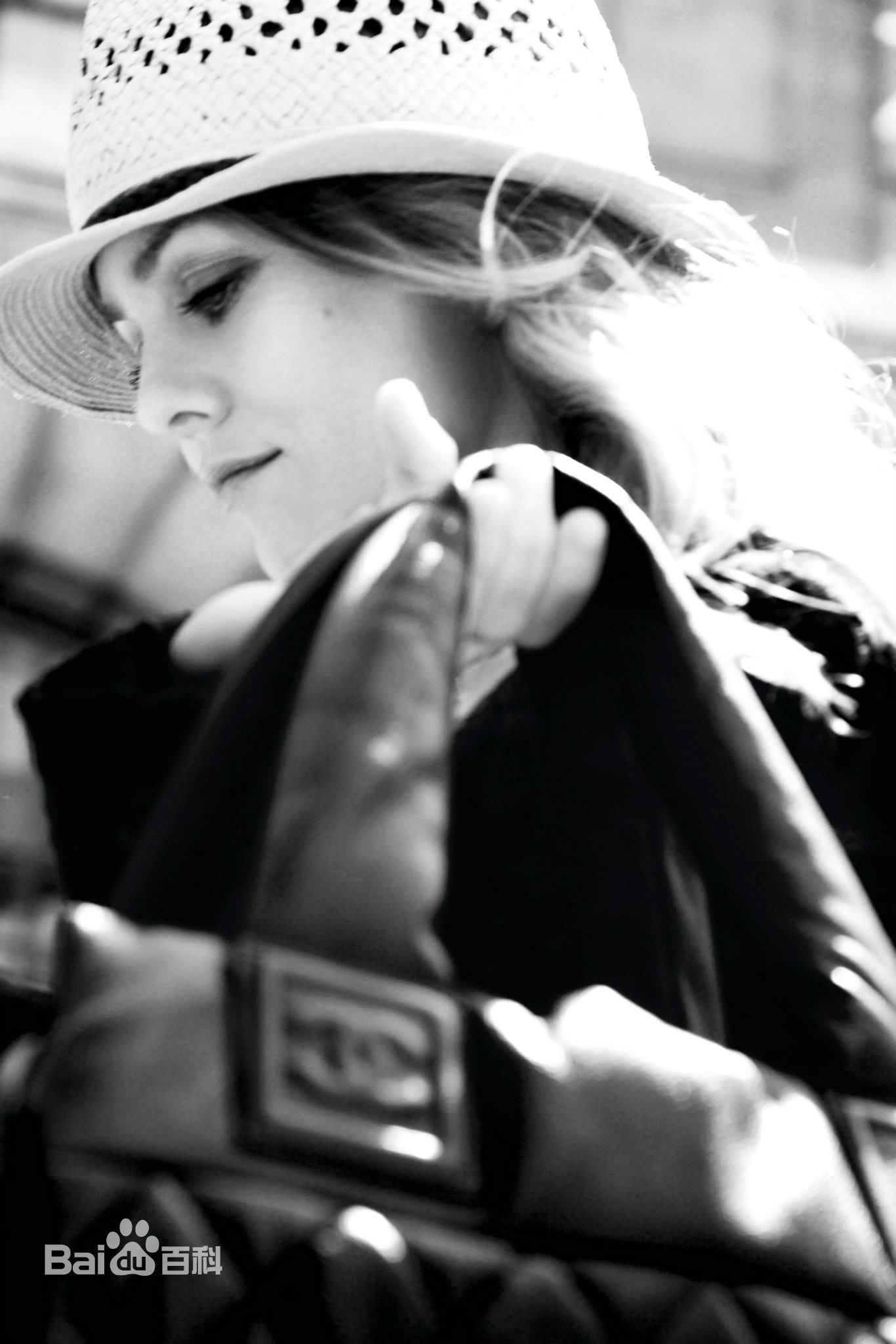 精选凡妮莎·帕拉迪斯(Vanessa Paradis)凡妮莎·帕拉迪丝精彩图册