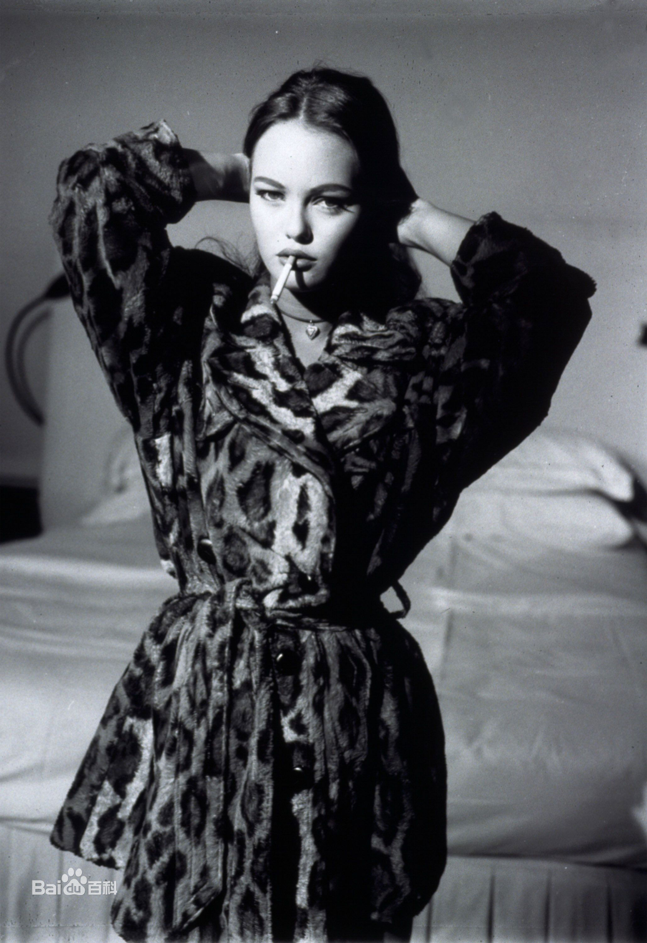 精选凡妮莎·帕拉迪斯(Vanessa Paradis)凡妮莎·帕拉迪丝精彩图册