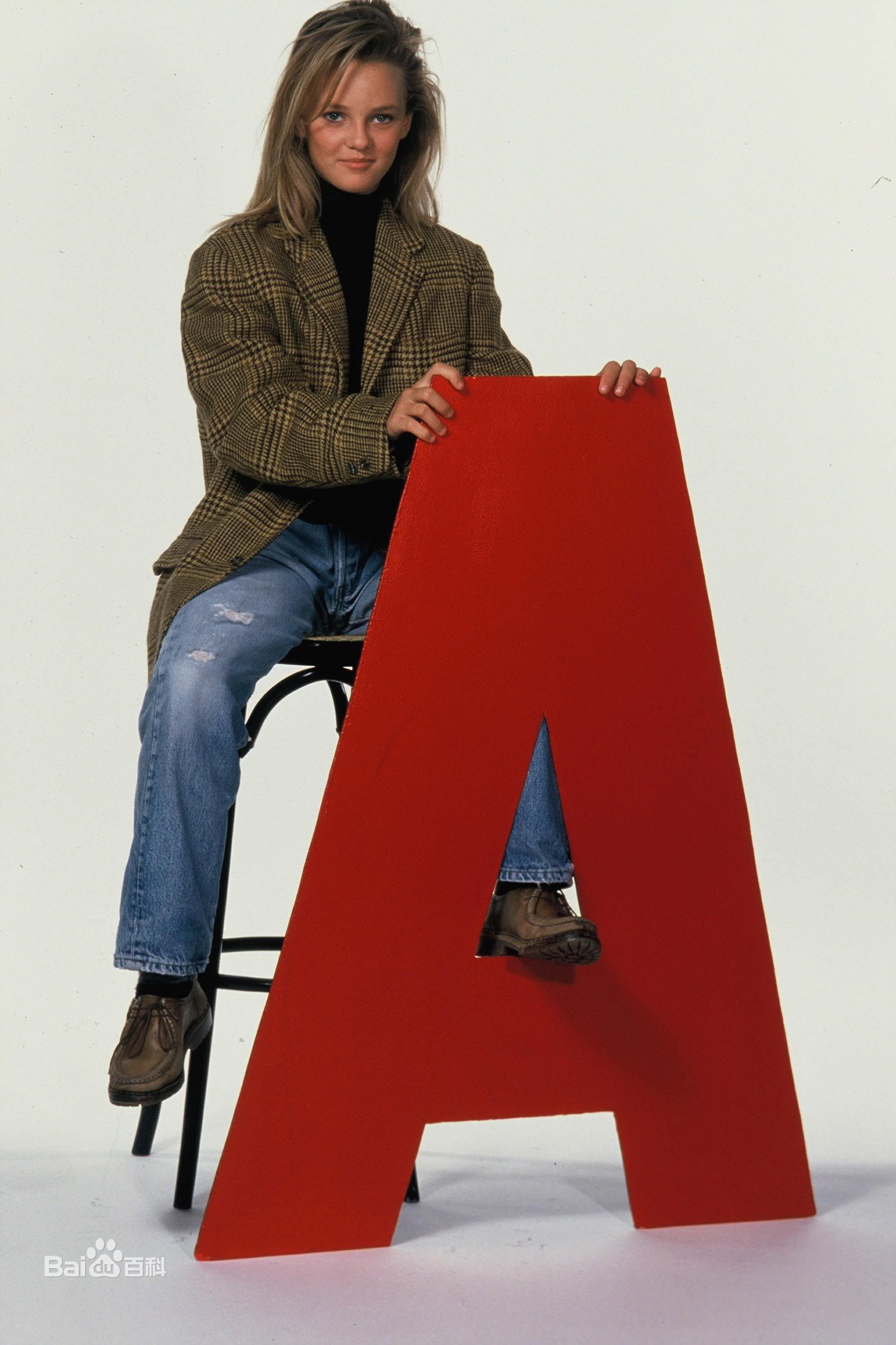 精选凡妮莎·帕拉迪斯(Vanessa Paradis)凡妮莎·帕拉迪丝精彩图册