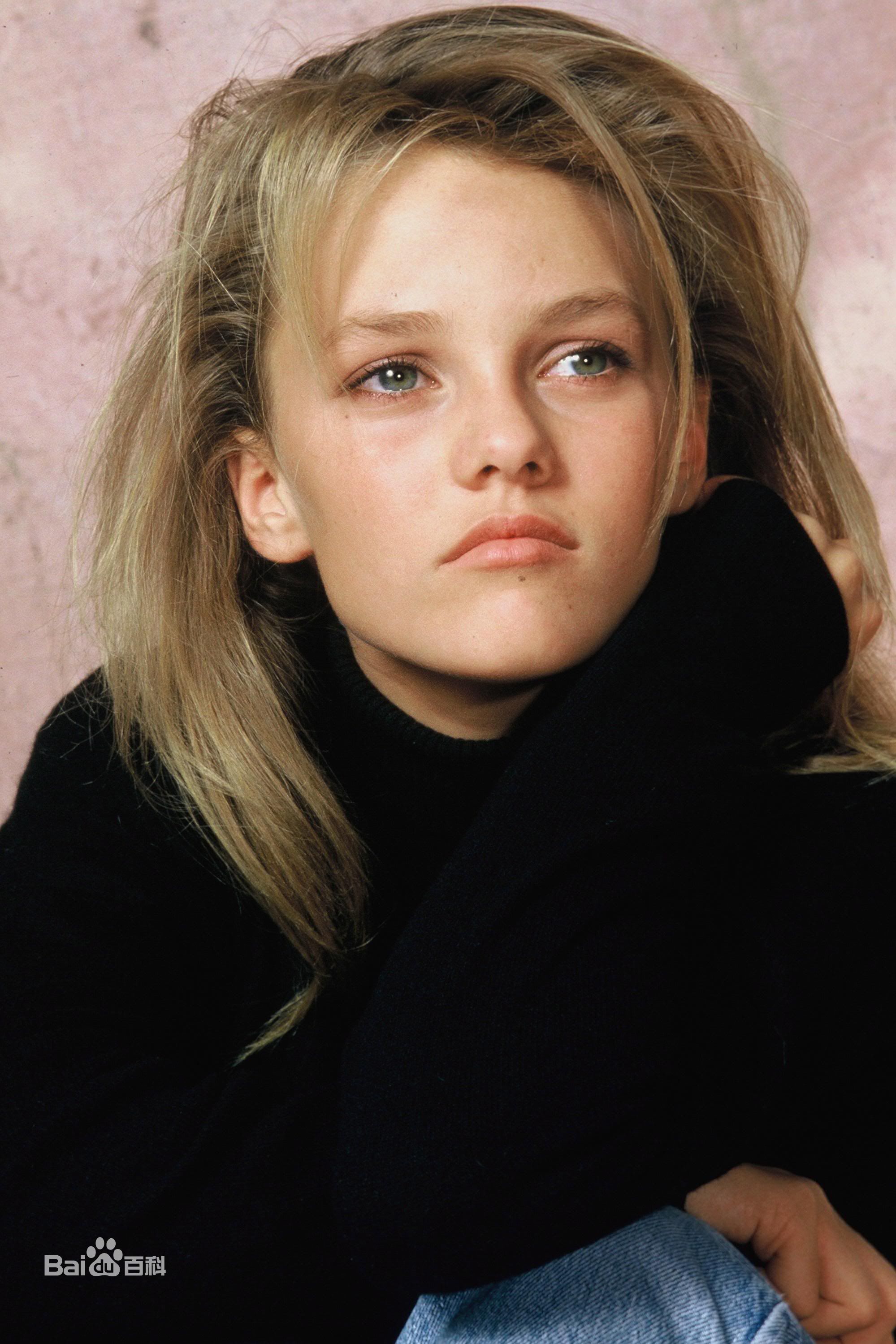 精选凡妮莎·帕拉迪斯(Vanessa Paradis)凡妮莎·帕拉迪丝精彩图册