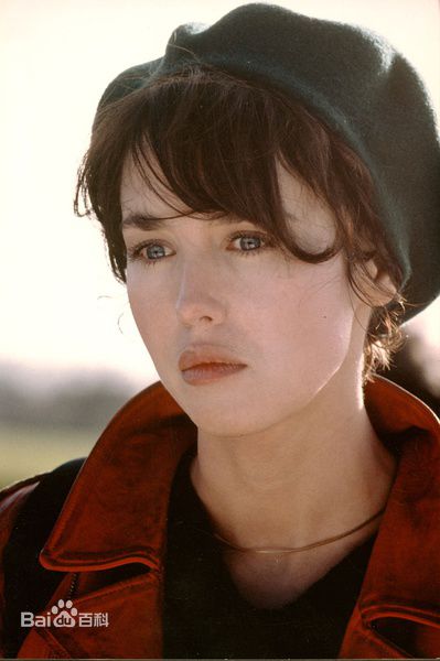 伊莎贝尔·雅斯敏·阿佳妮(Isabelle Yaine Adjani)早年