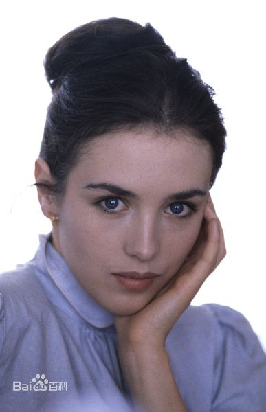 伊莎贝尔·雅斯敏·阿佳妮(Isabelle Yaine Adjani)早年