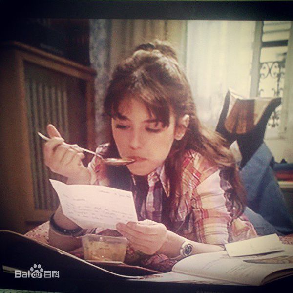 伊莎贝尔·雅斯敏·阿佳妮(Isabelle Yaine Adjani)剧照