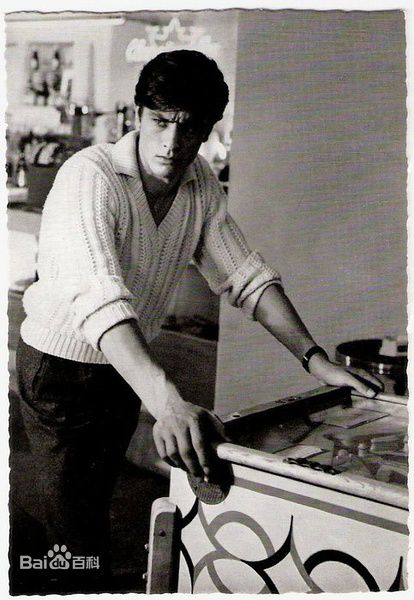 最新阿兰·德龙(Alain Delon)精彩图册