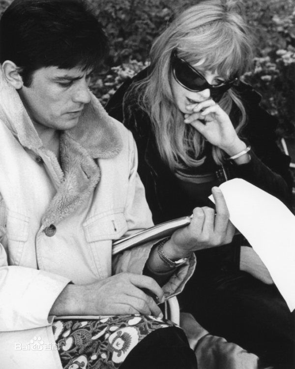 最新阿兰·德龙(Alain Delon)精彩图册