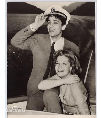 最新阿兰·德龙(Alain Delon)精彩图册