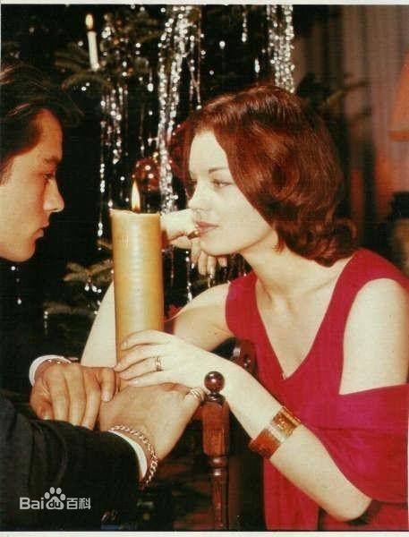 罗密·施奈德(Romy Schneider)与阿兰·德龙前后照片