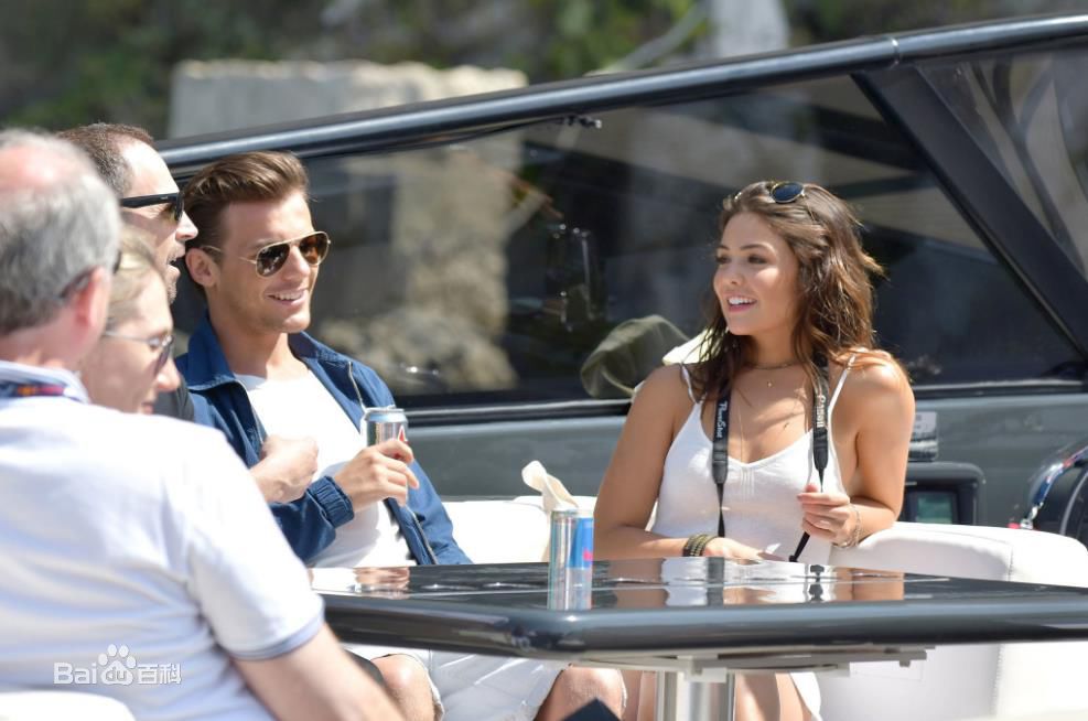 罗密·施奈德(Romy Schneider)与阿兰·德龙前后照片